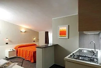 Residenza Gra 21 4* Rome